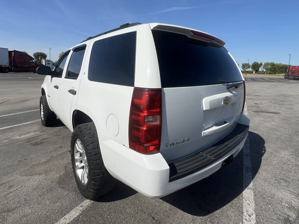 2008 Chevrolet Tahoe Image 3