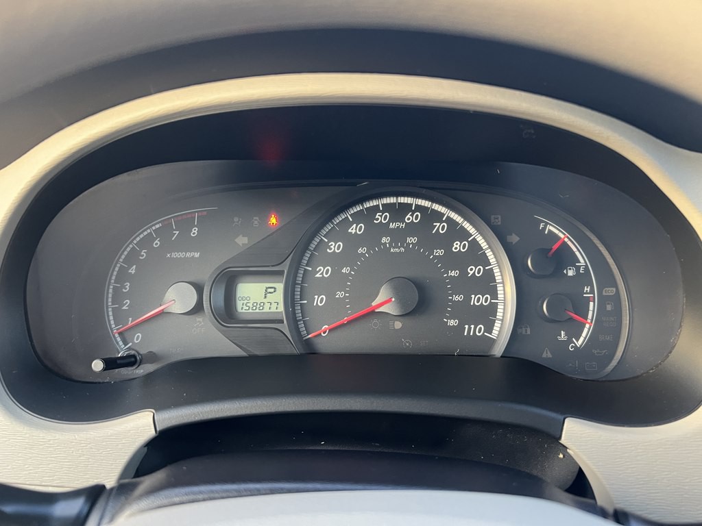 2011 Toyota Sienna Image 18