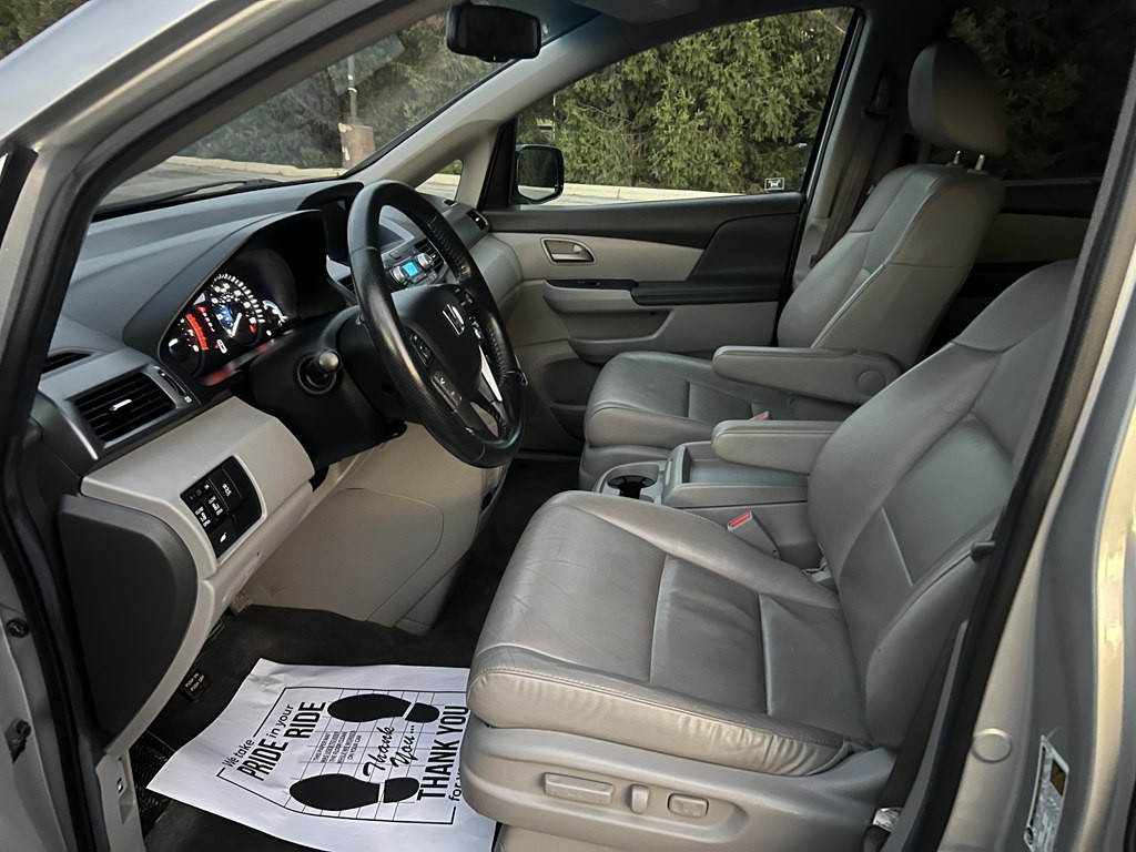 2012 Honda Odyssey Image 17