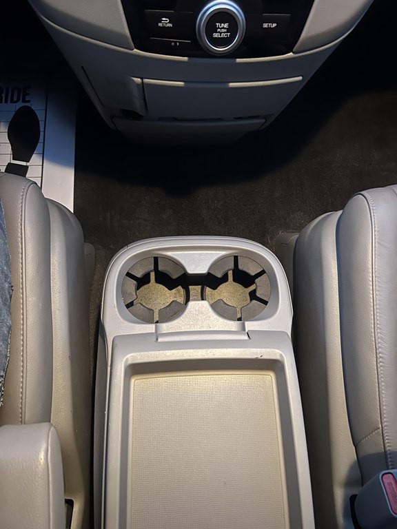 2012 Honda Odyssey Image 20