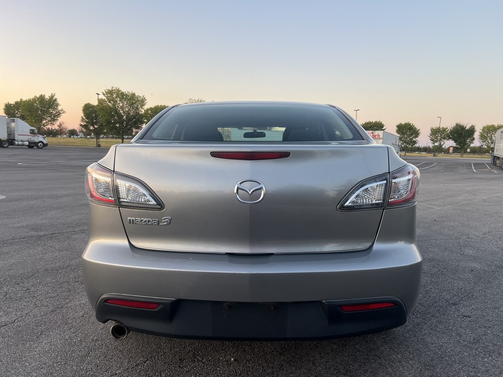 2010 Mazda Mazda3 Image 4