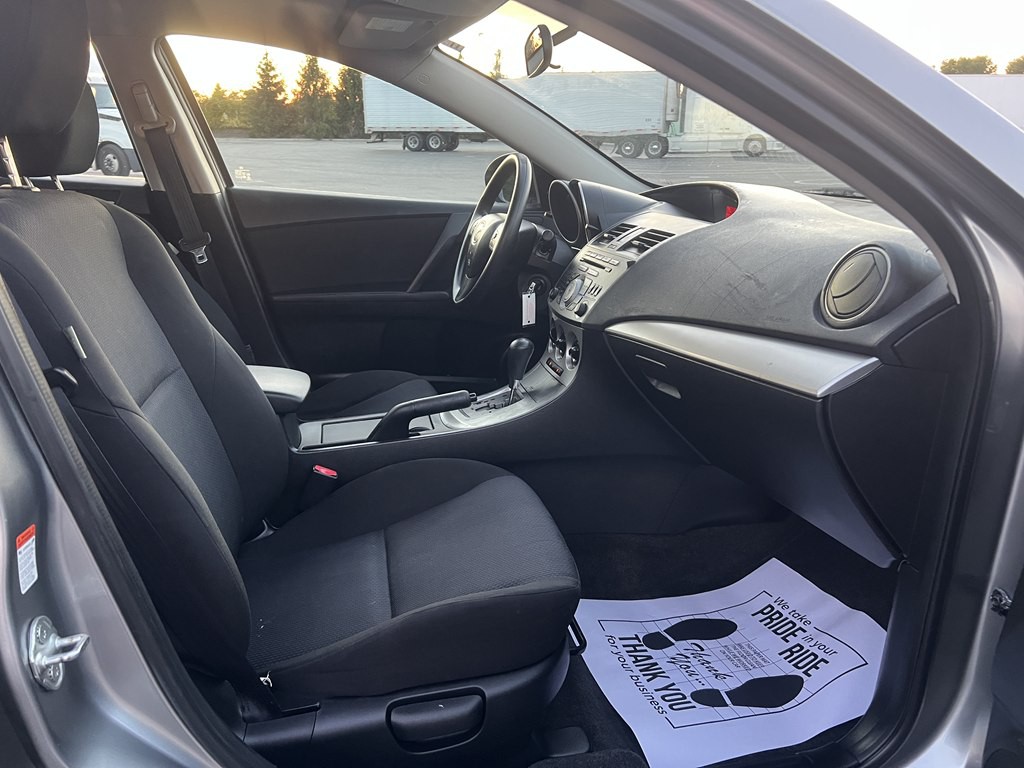 2010 Mazda Mazda3 Image 11