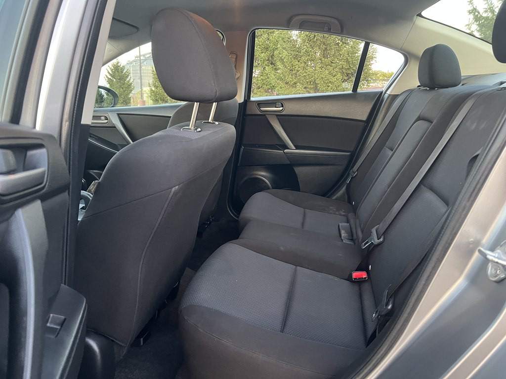 2010 Mazda Mazda3 Image 15