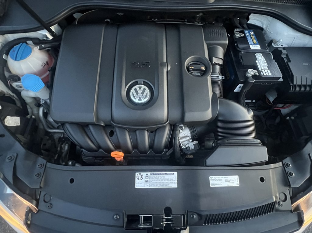 2012 Volkswagen Jetta Image 9
