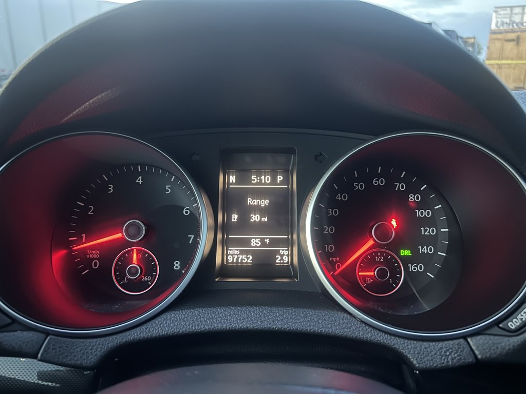 2012 Volkswagen Jetta Image 18