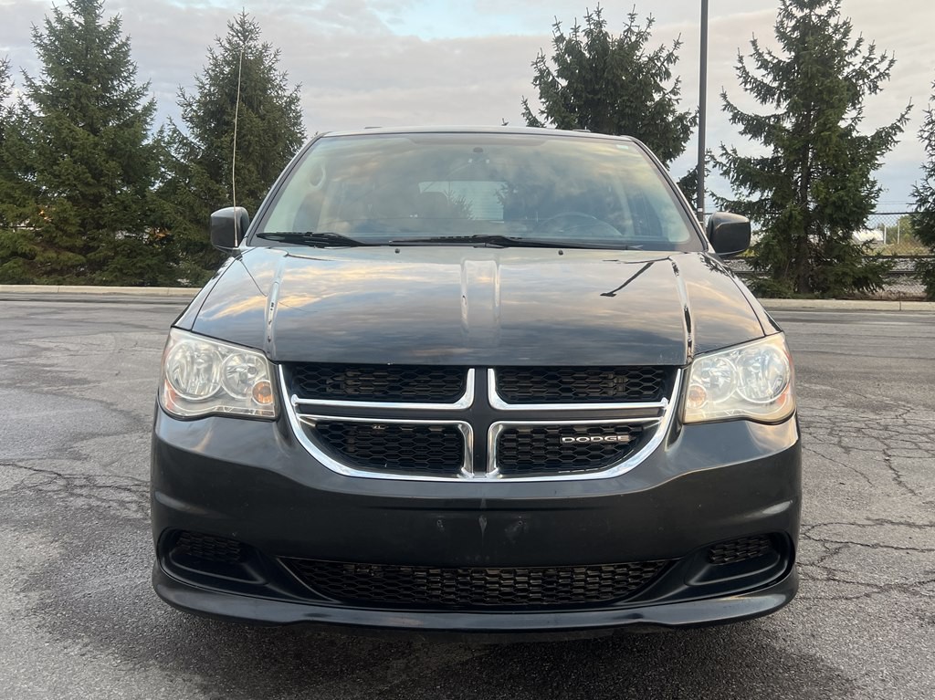 2011 Dodge Grand Caravan Image 8