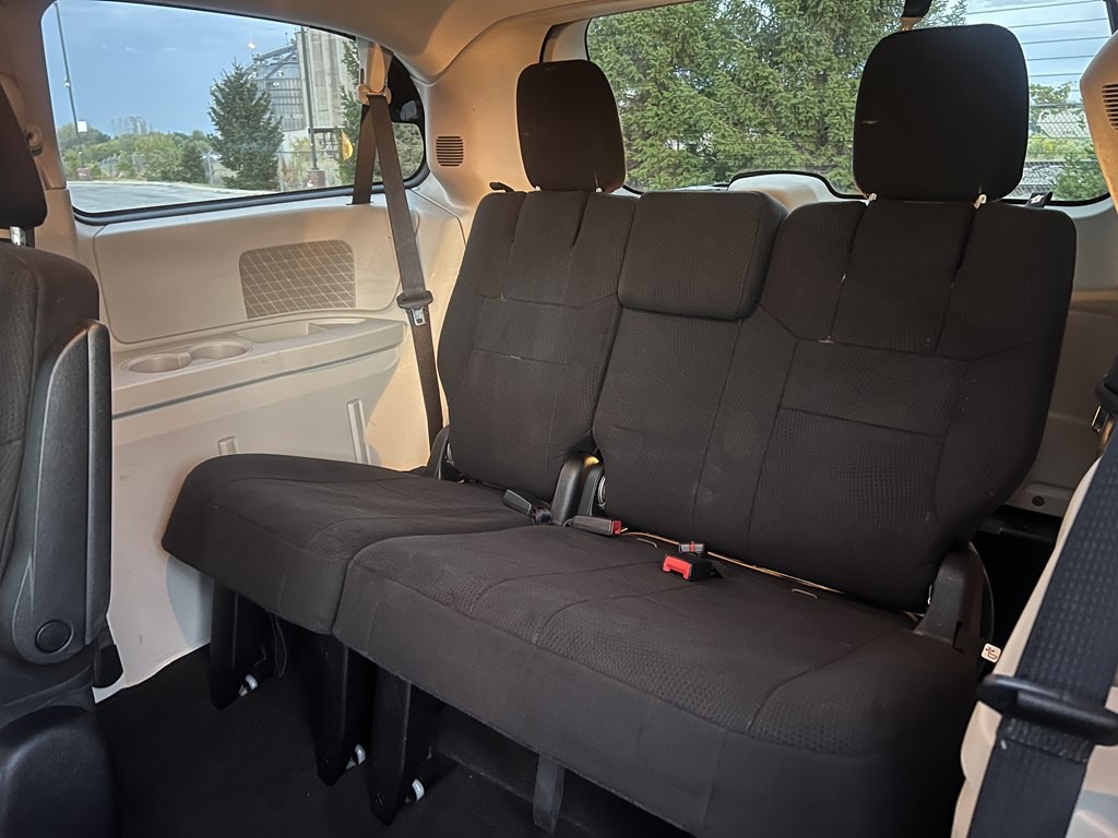 2011 Dodge Grand Caravan Image 15