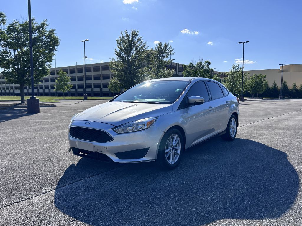 2016 Ford Focus Image 1