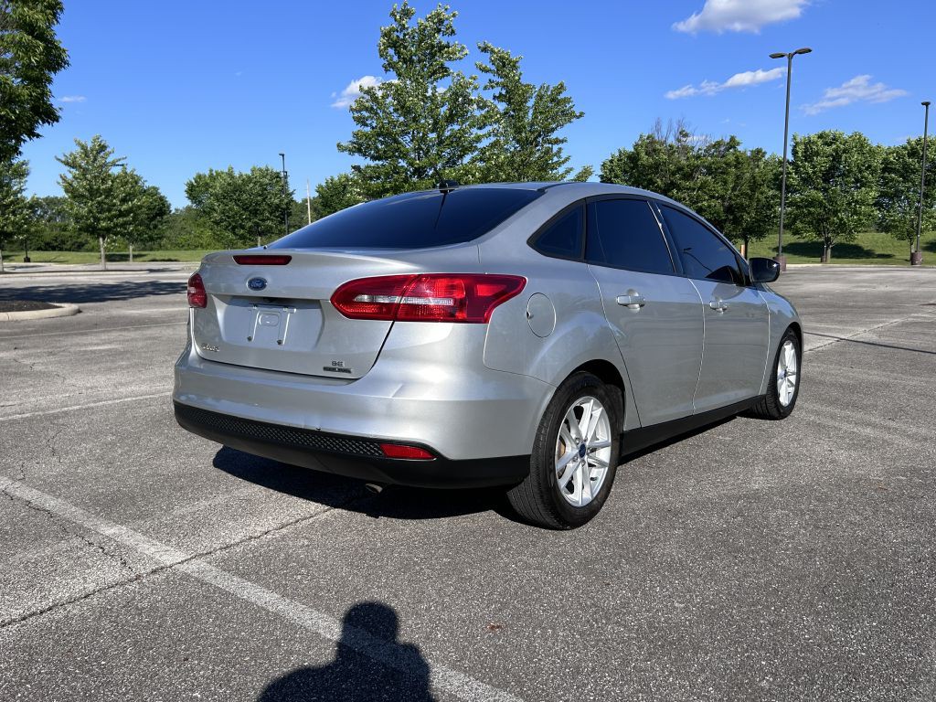 2016 Ford Focus Image 5