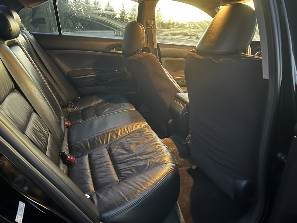 2012 Honda Accord Image 13