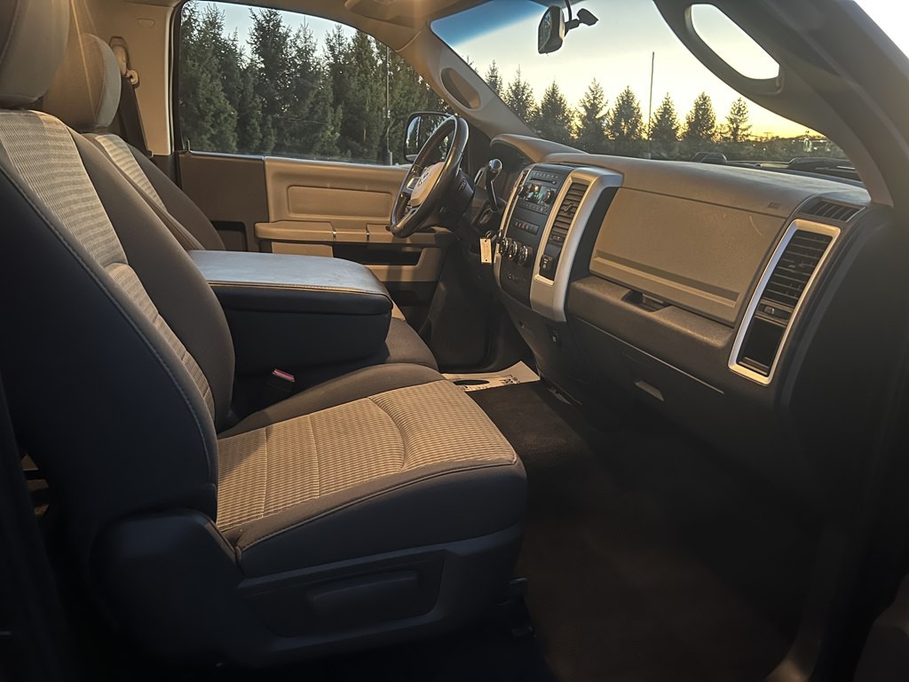 2011 Dodge Ram 1500 Image 11