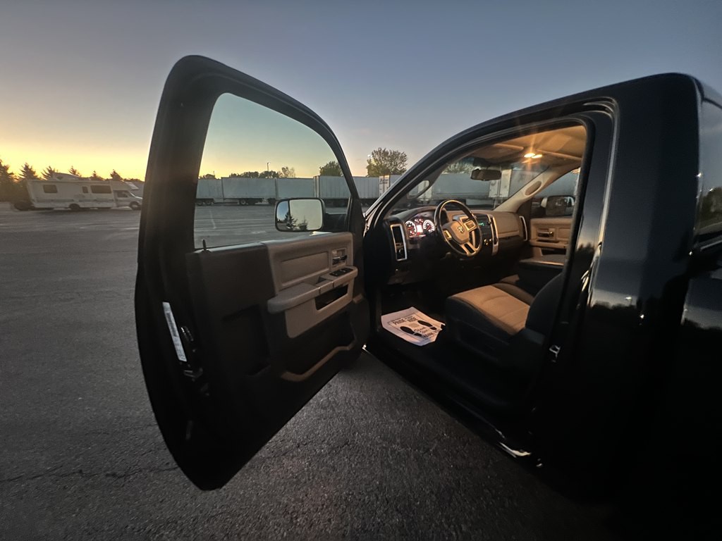 2011 Dodge Ram 1500 Image 12