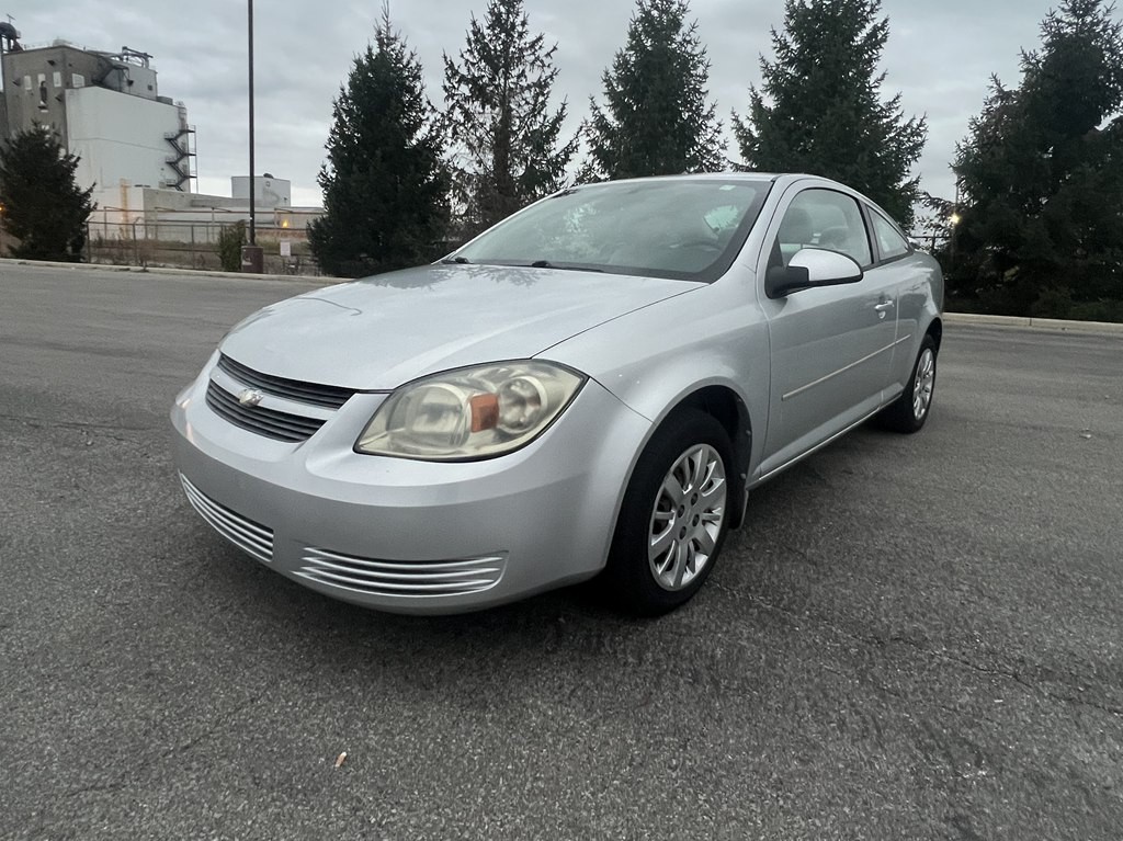 2010 Chevrolet Cobalt Image 1