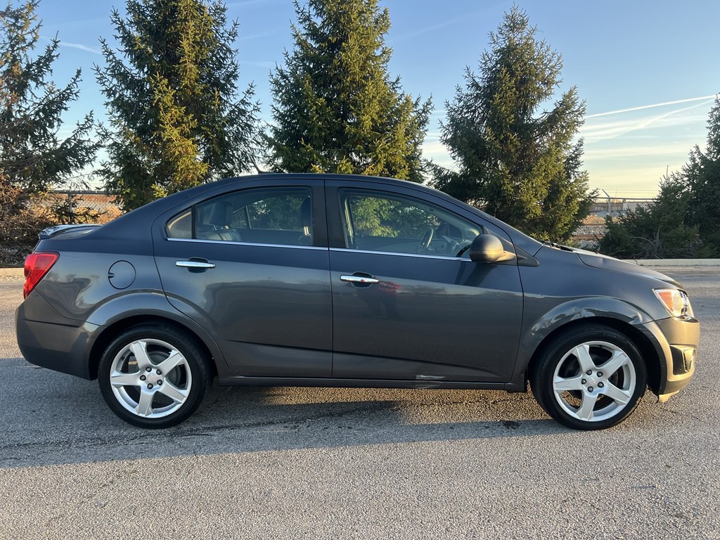 2013 Chevrolet Sonic Image 6