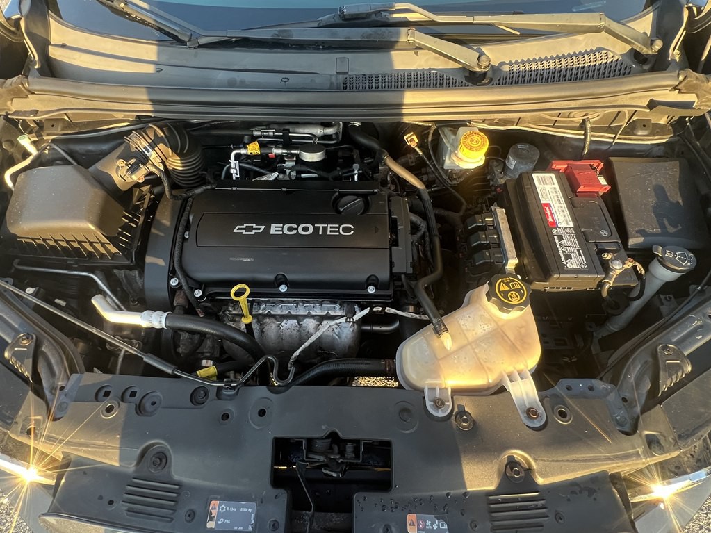 2013 Chevrolet Sonic Image 9