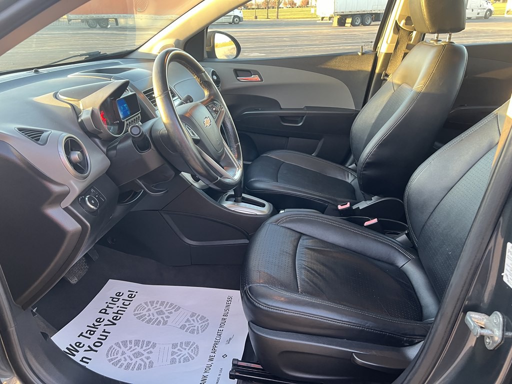 2013 Chevrolet Sonic Image 17