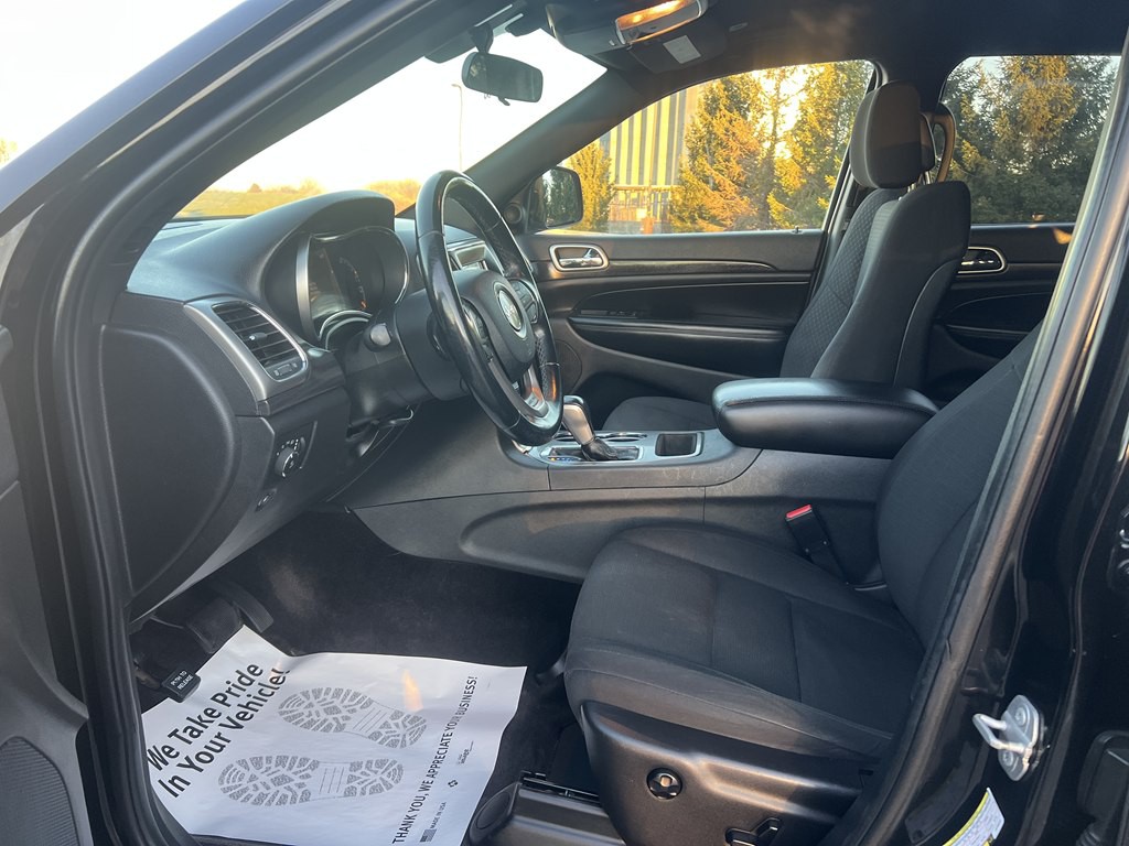 2018 Jeep Grand Cherokee Image 17