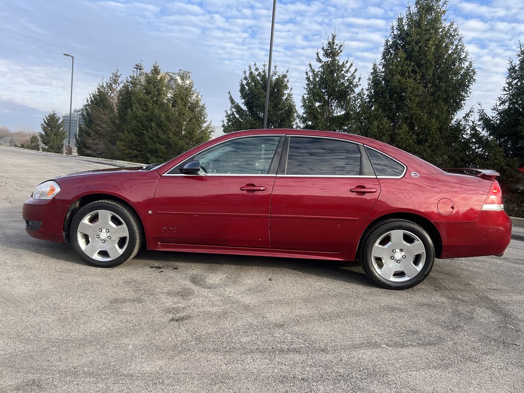 2009 Chevrolet Impala Image 2