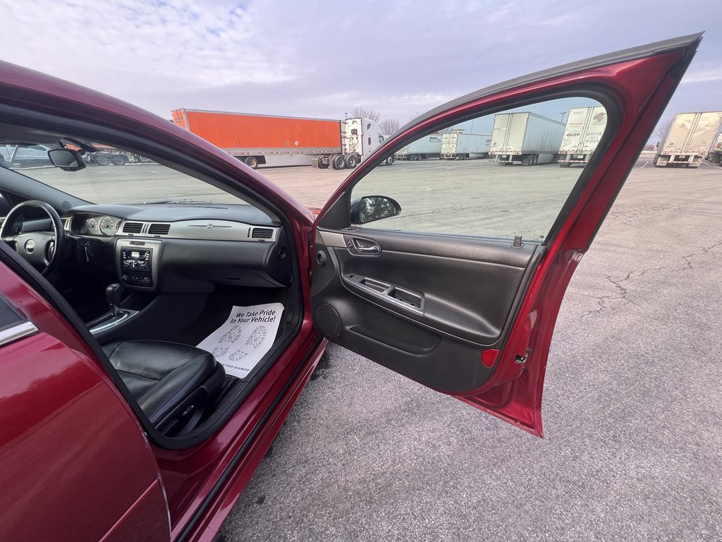 2009 Chevrolet Impala Image 10