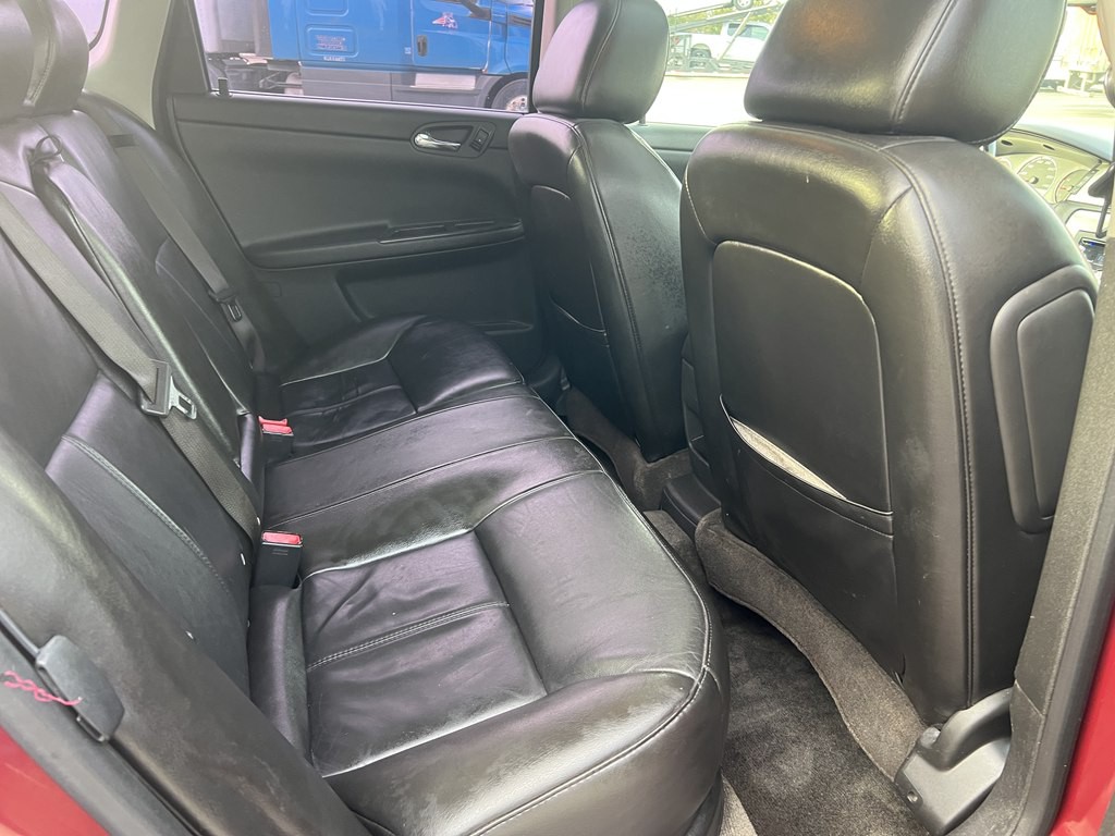 2009 Chevrolet Impala Image 13