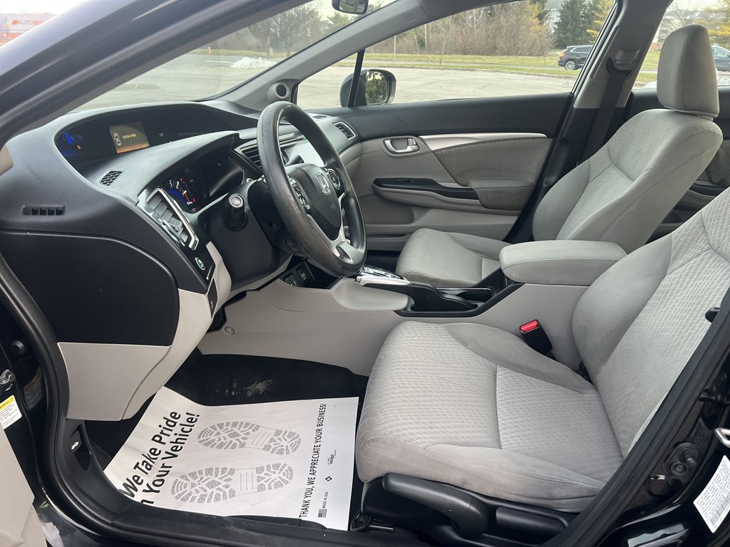 2015 Honda Civic Image 17