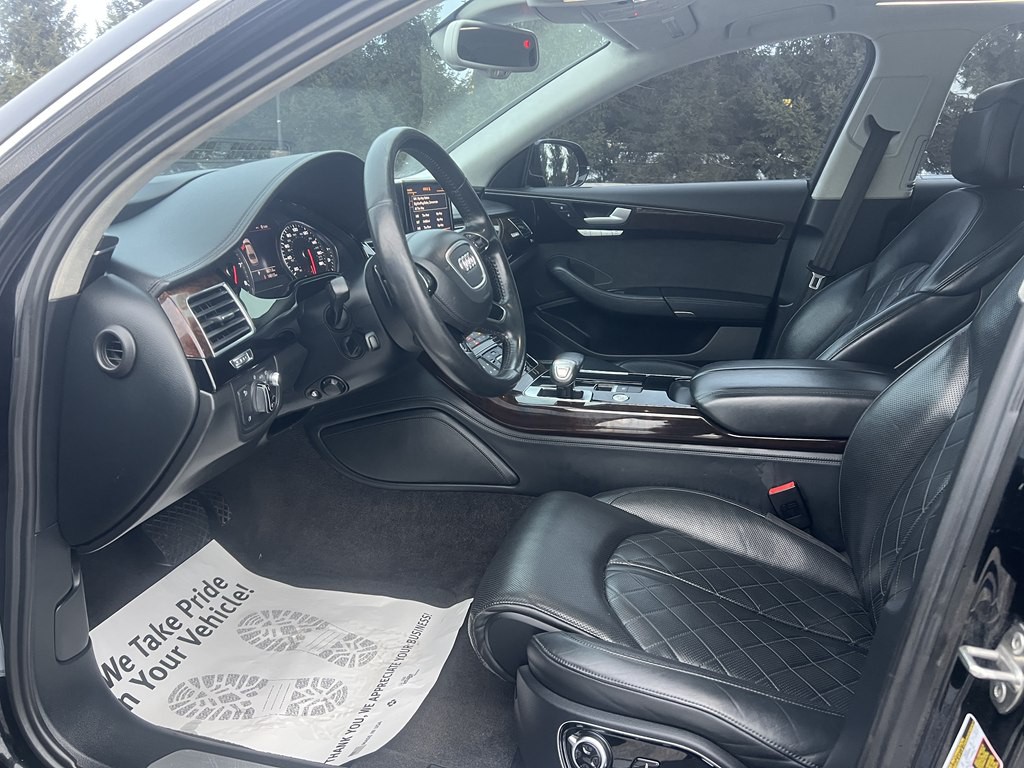 2015 Audi A8 Image 19