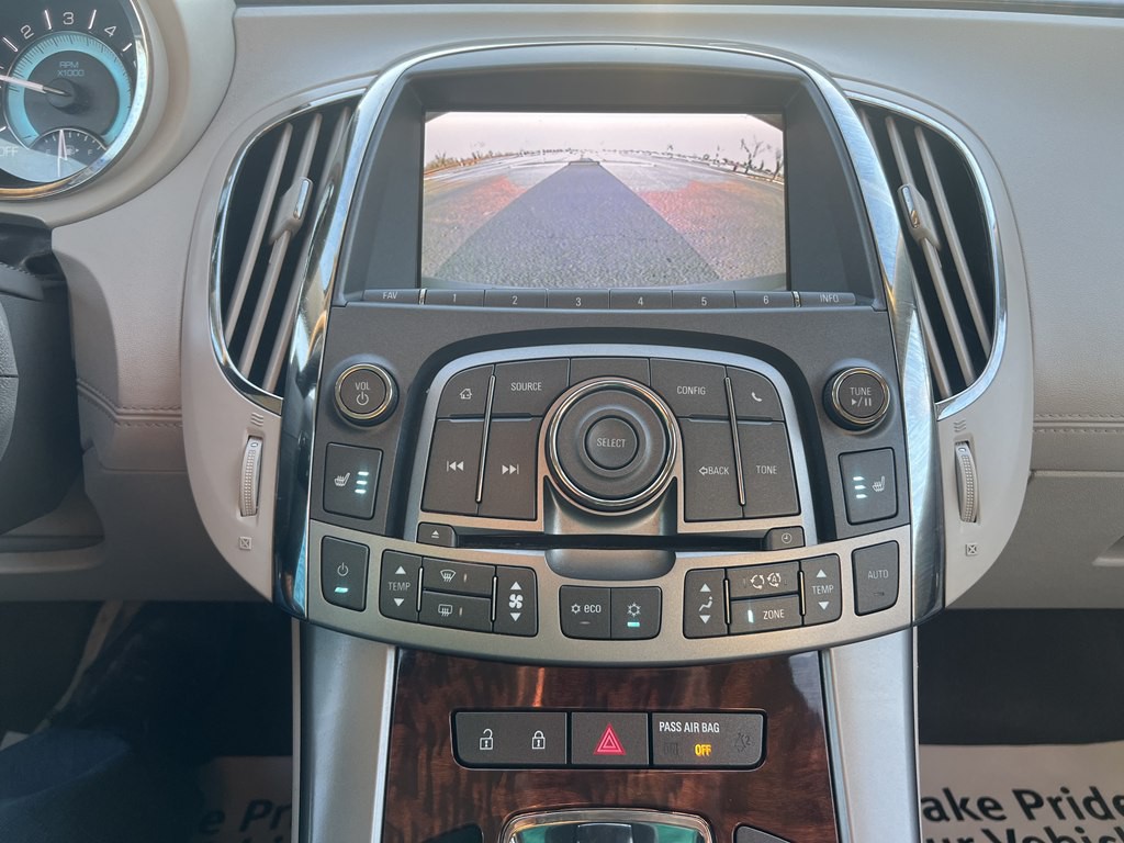 2012 Buick Lacrosse Image 20