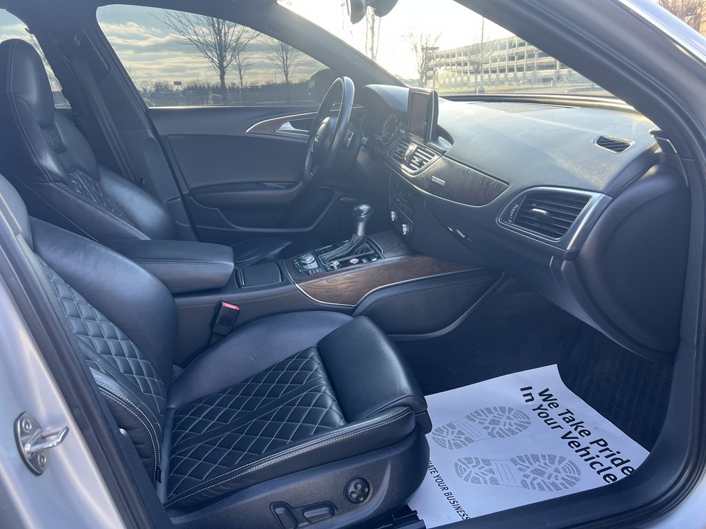 2013 Audi S6 Image 11