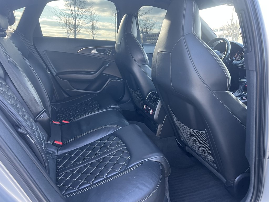 2013 Audi S6 Image 13