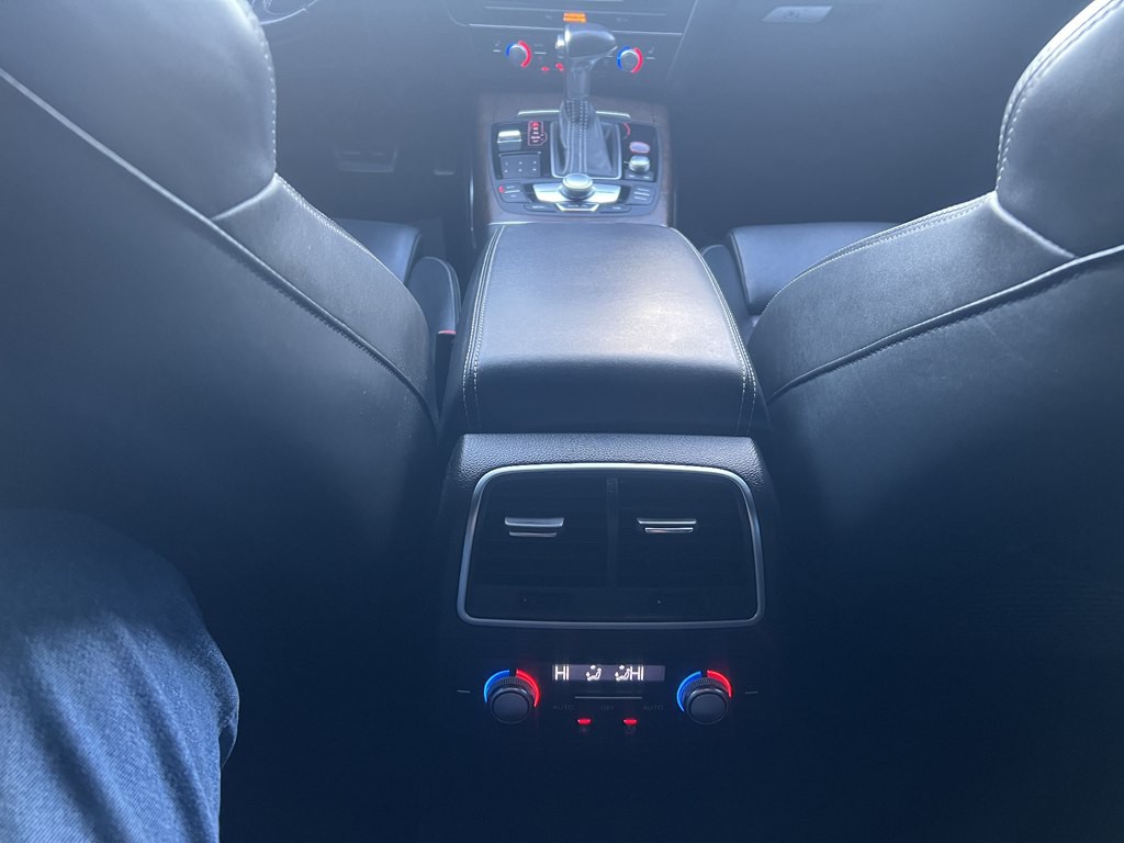 2013 Audi S6 Image 23