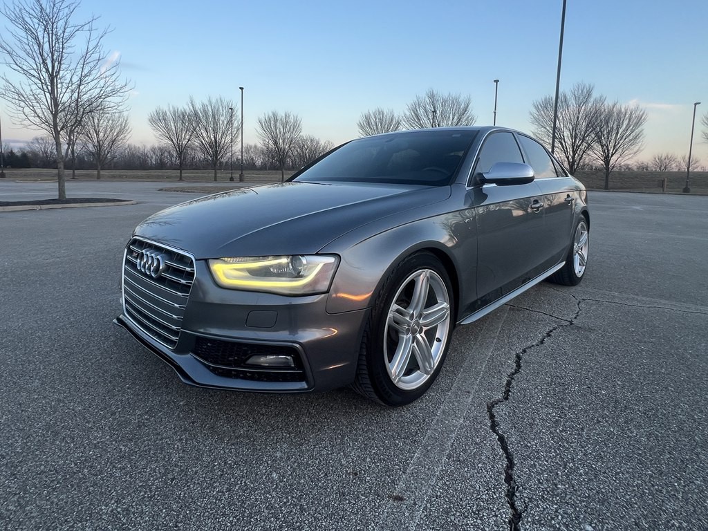 2013 Audi S4 Image 1