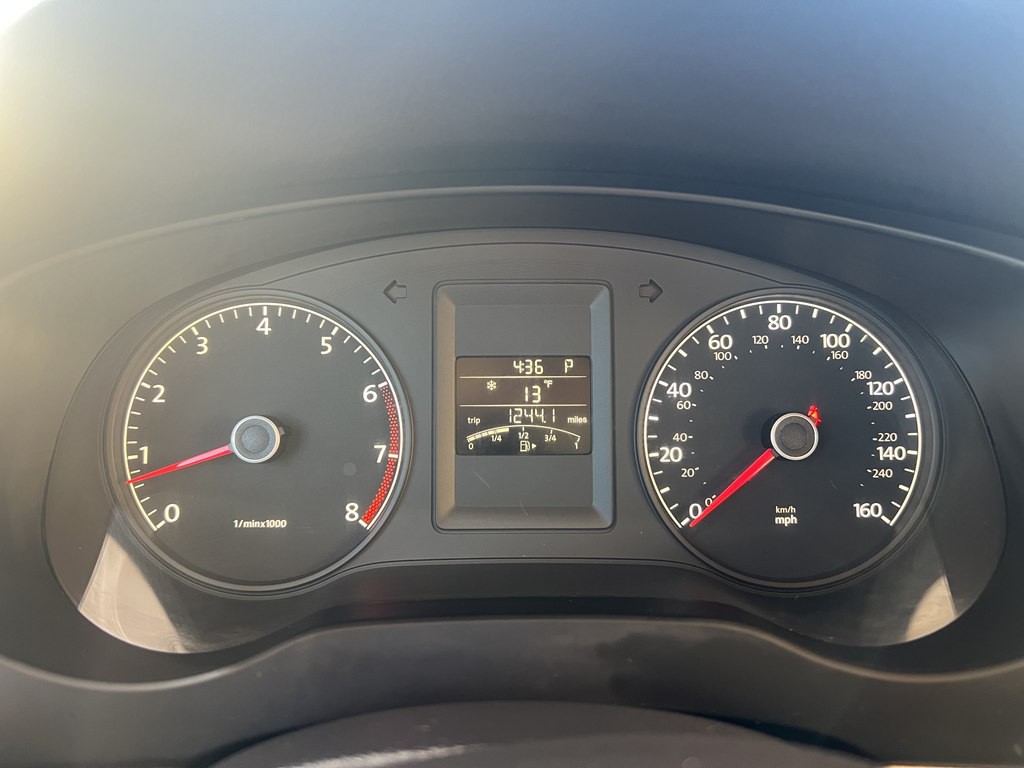 2011 Volkswagen Jetta Image 21