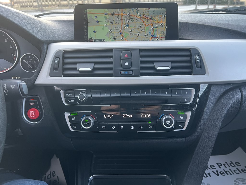 2016 BMW 3 Series Image 19