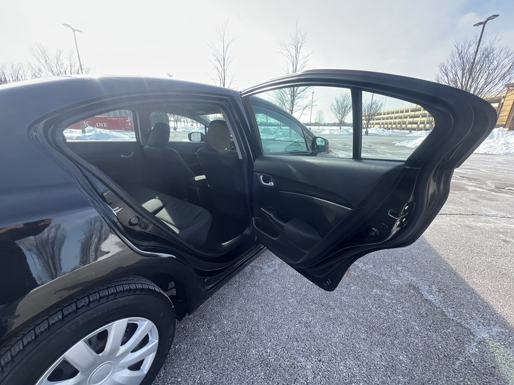 2015 Honda Civic Image 12