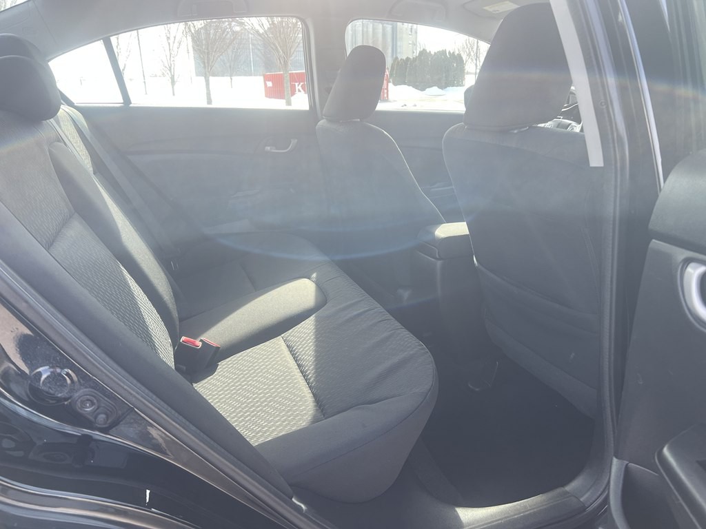 2015 Honda Civic Image 13