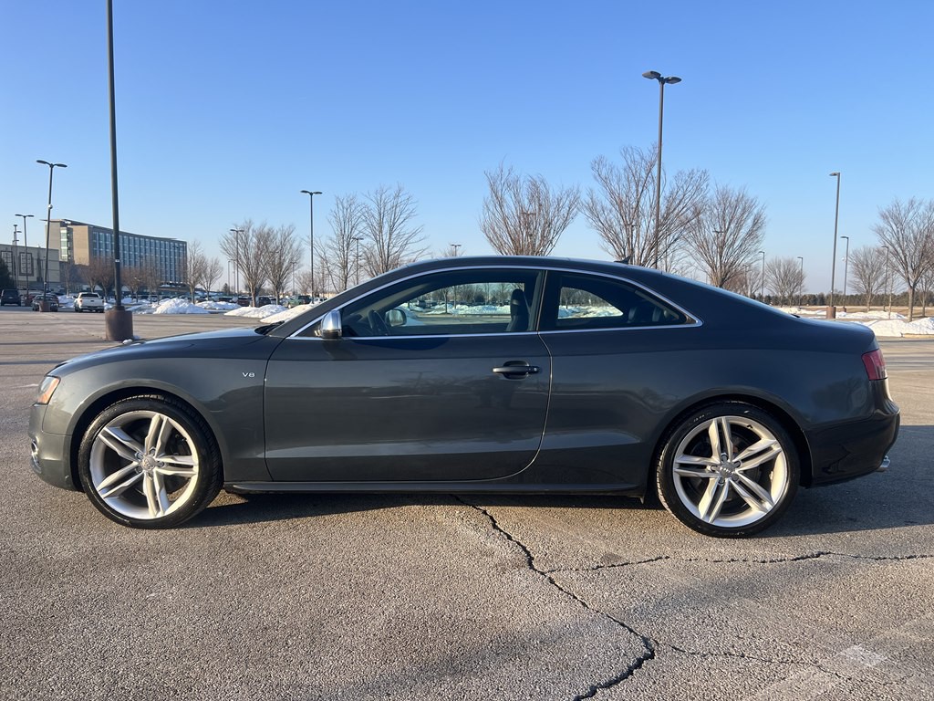 2011 Audi S5 Image 2