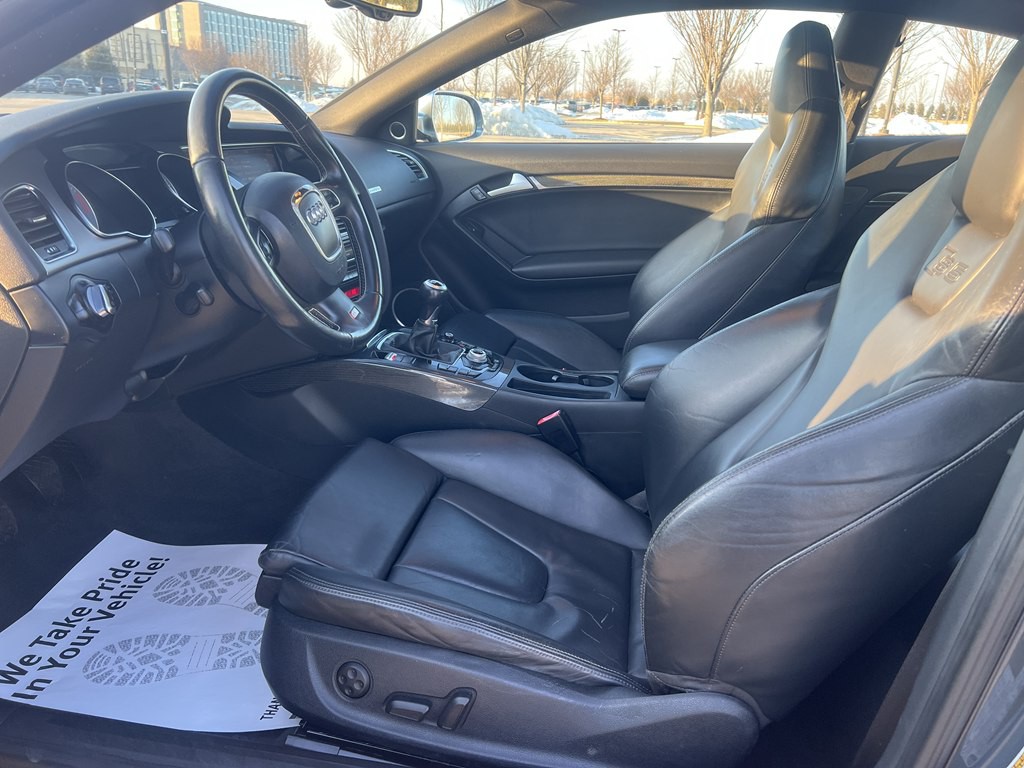 2011 Audi S5 Image 14