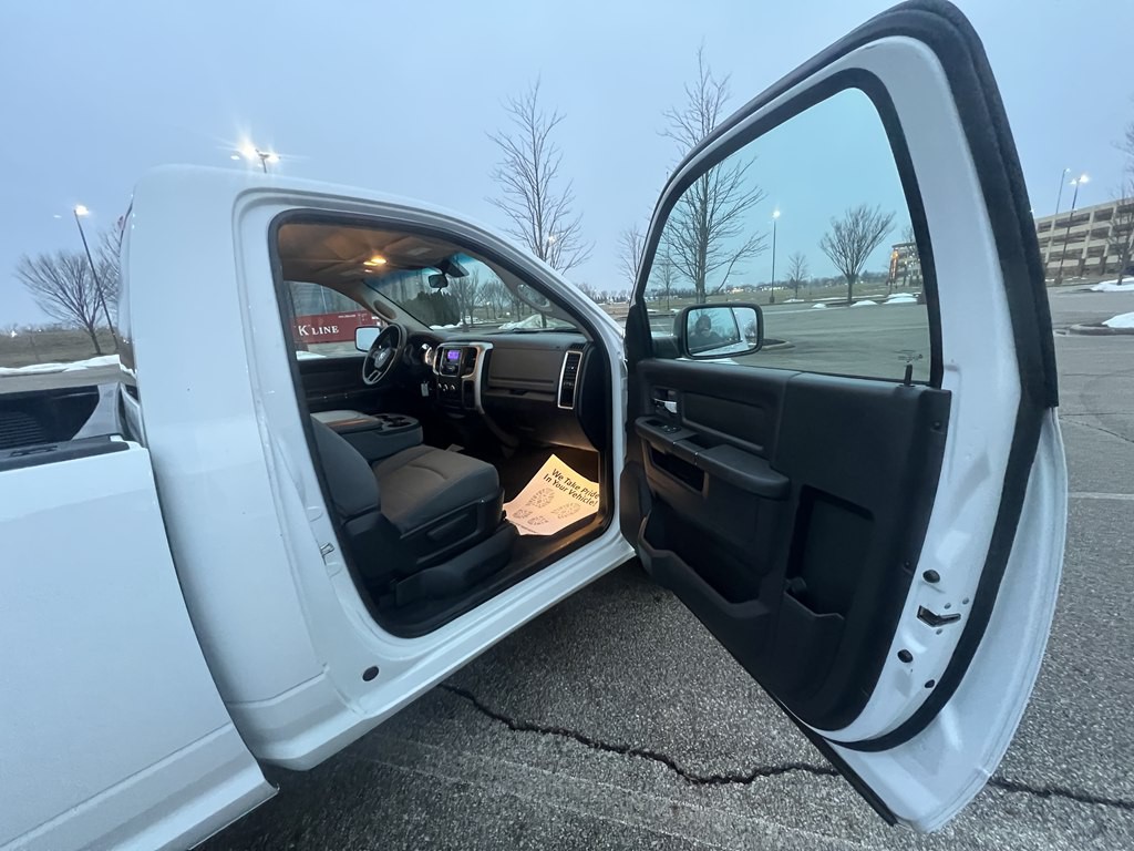 2013 RAM 1500 Image 11