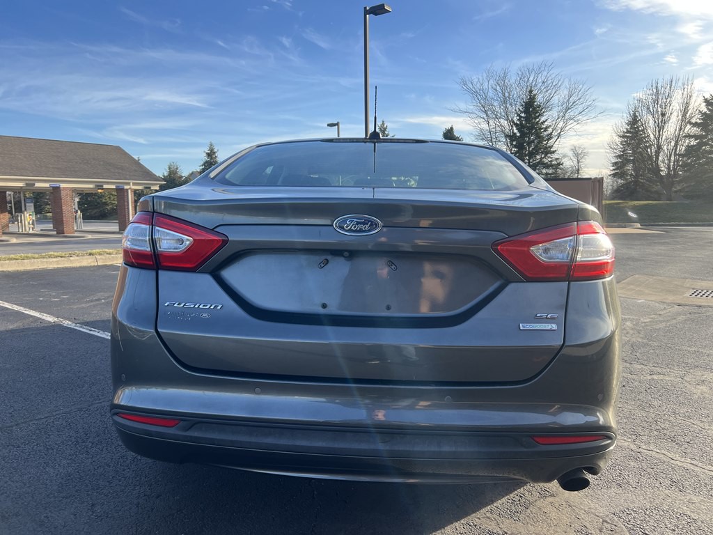 2016 Ford Fusion Image 4