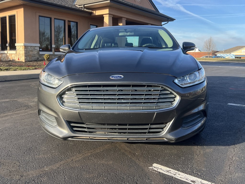 2016 Ford Fusion Image 8