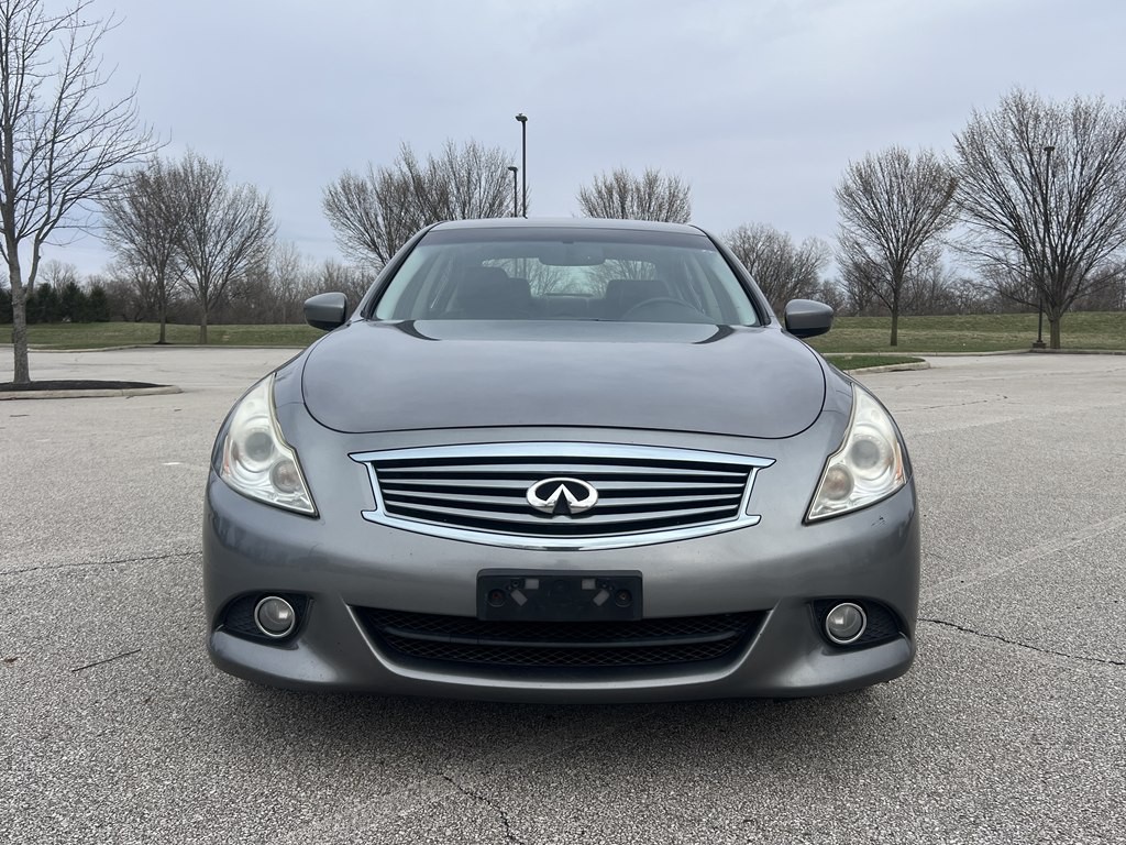 2012 INFINITI G37 Image 8