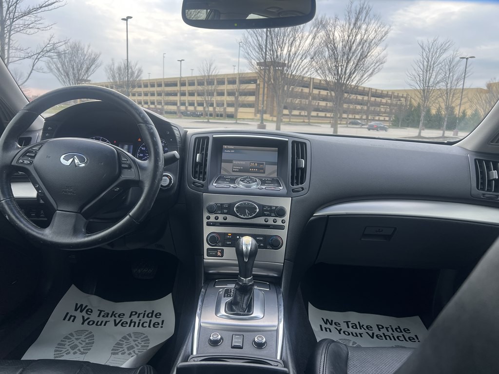 2012 INFINITI G37 Image 18