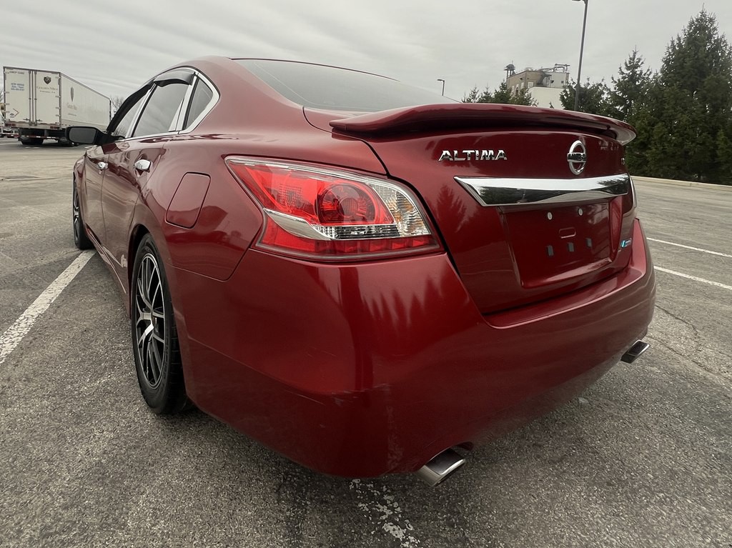 2013 Nissan Altima Image 3