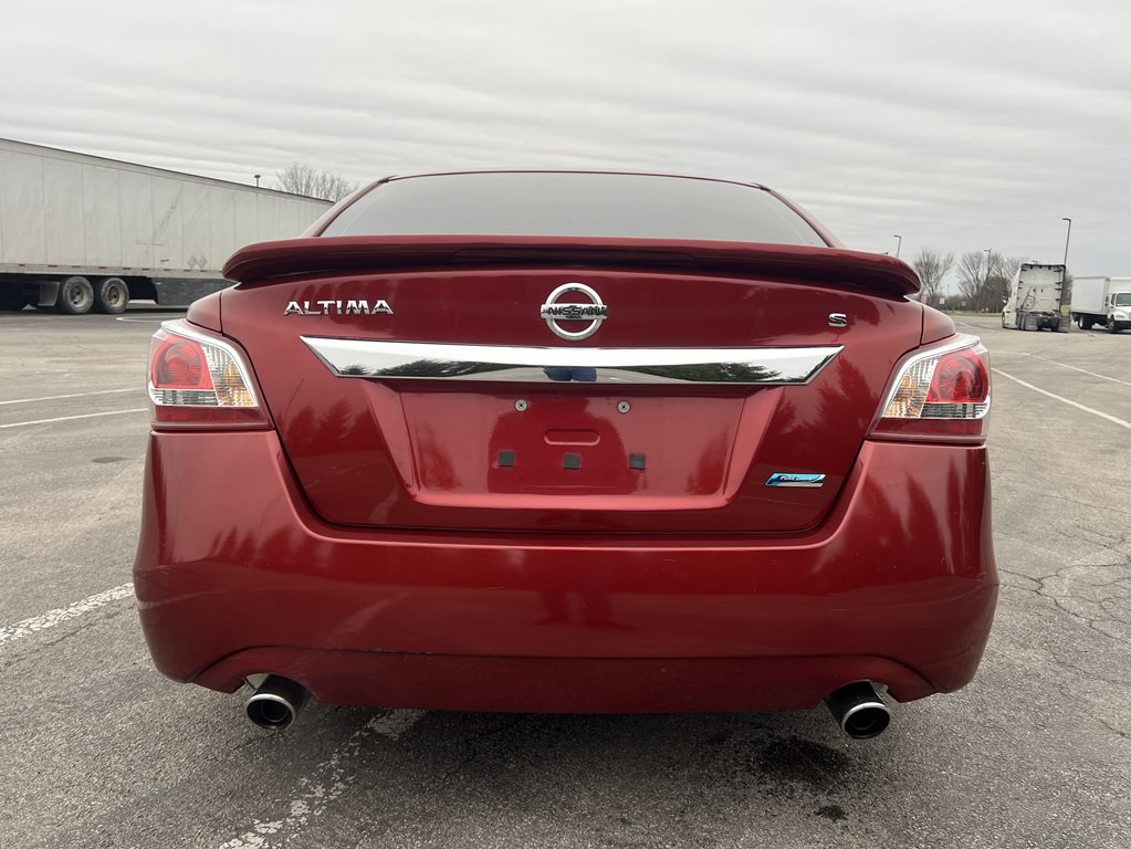 2013 Nissan Altima Image 4