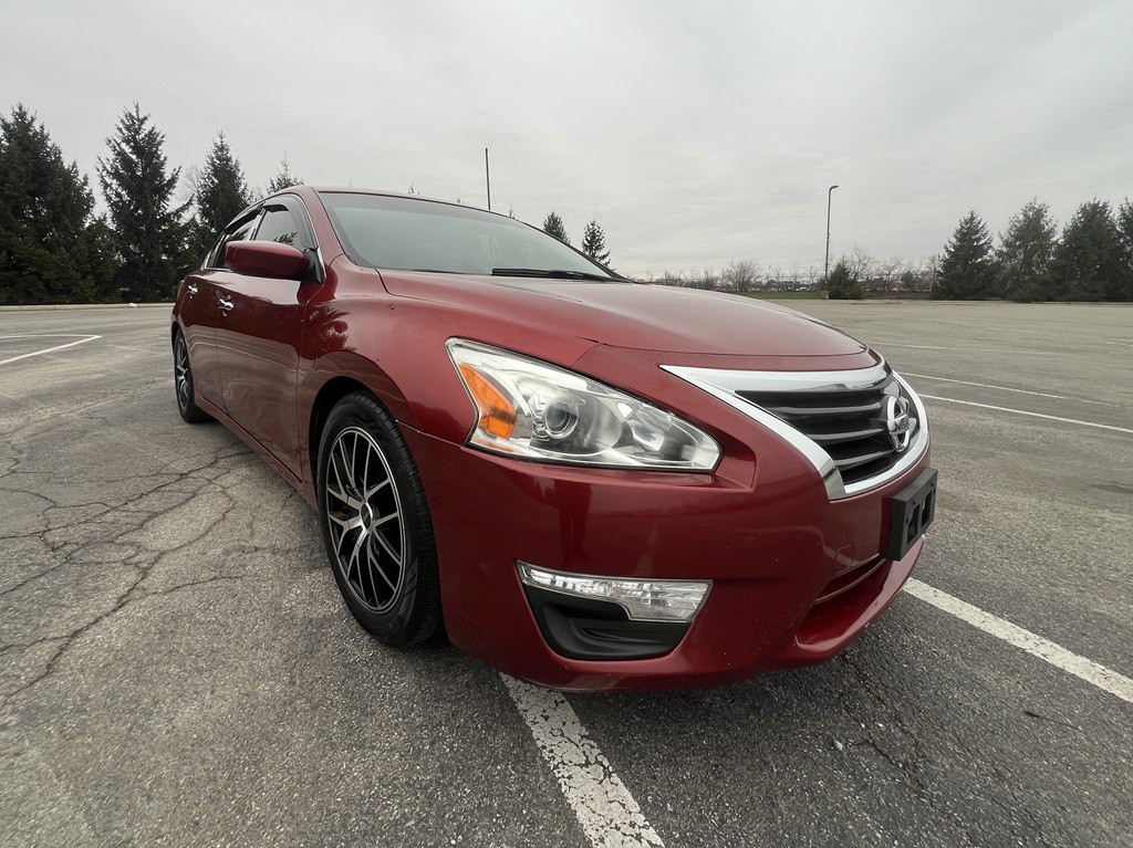 2013 Nissan Altima Image 7