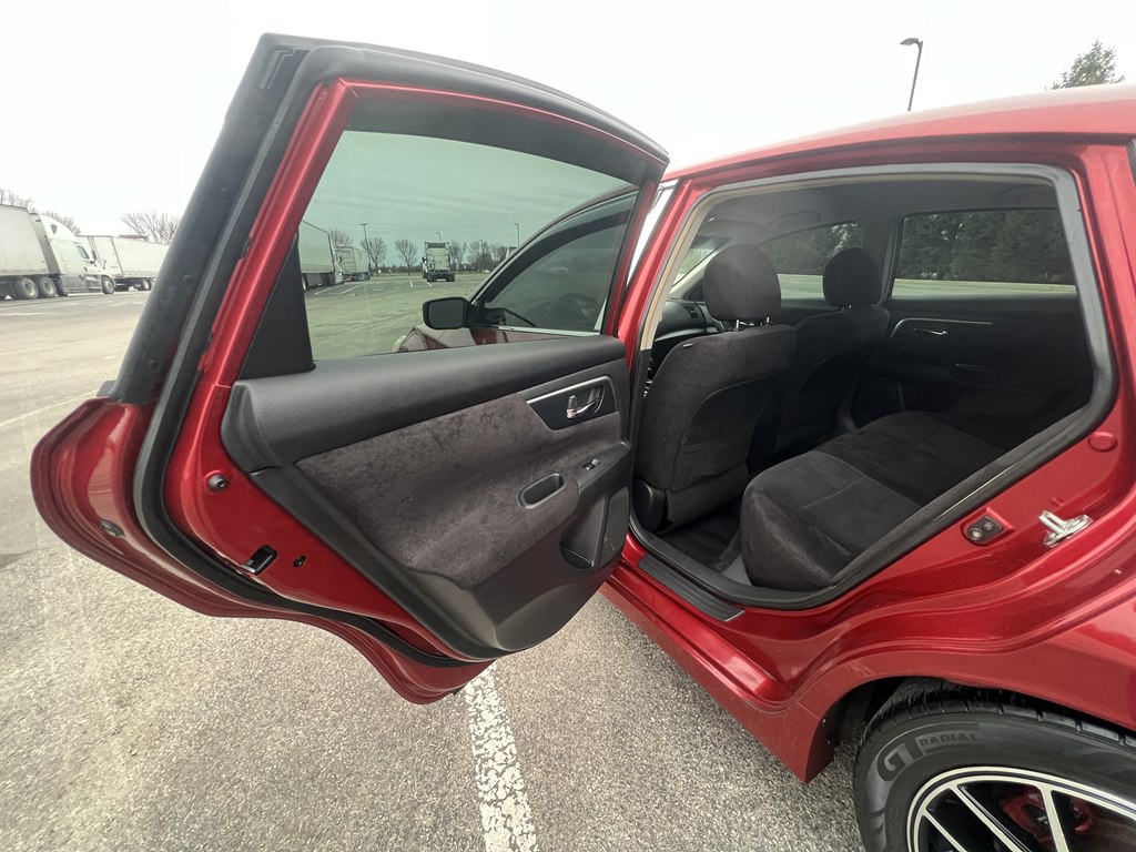 2013 Nissan Altima Image 14