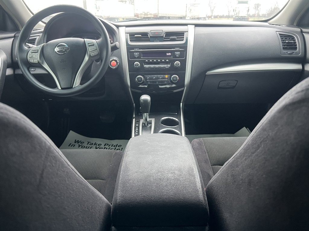 2013 Nissan Altima Image 17