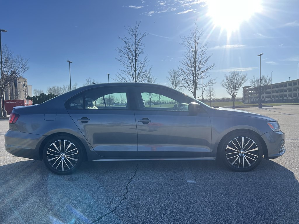 2015 Volkswagen Jetta Image 6