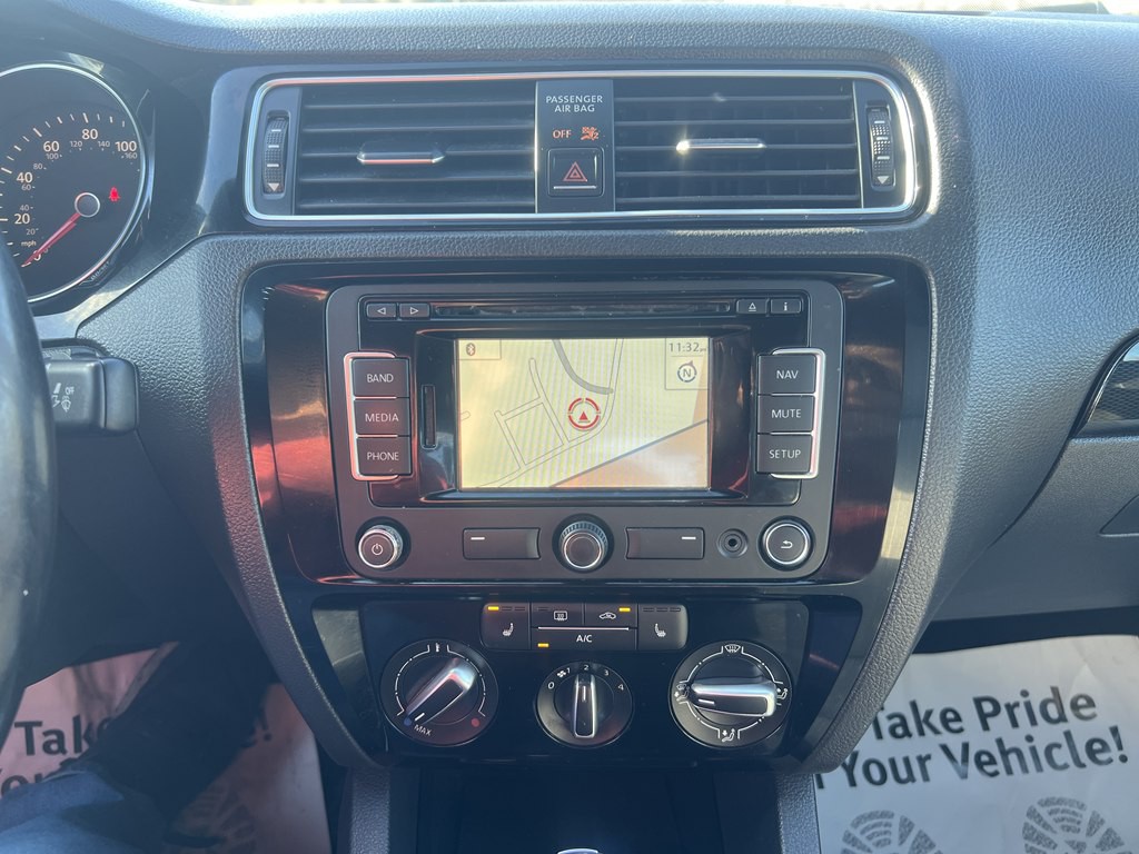 2015 Volkswagen Jetta Image 17