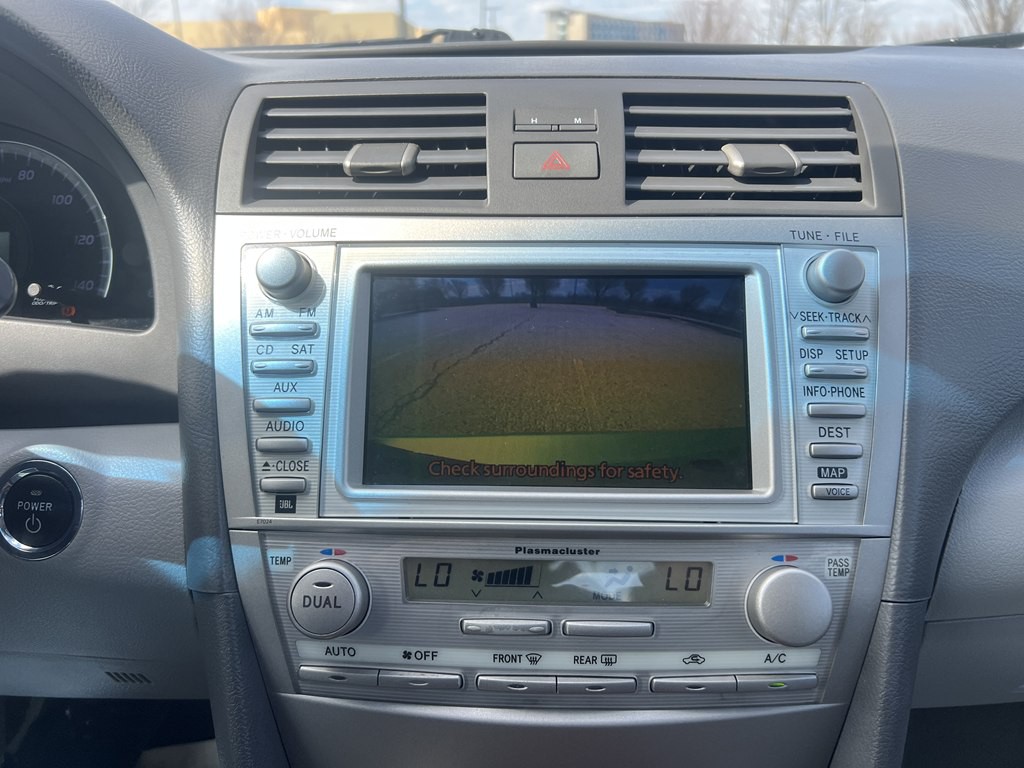 2010 Toyota Camry Image 20